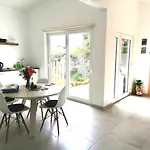 Quinta Da Pêra Rocha Couette-café 4*